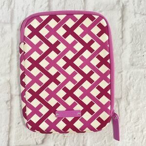 Vera Bradley Tablet iPad Mini Sleeve Case Zip Around 6” x 8 1/2” Pink weave